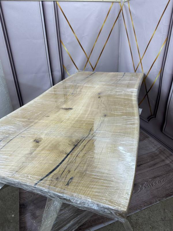 Dining table - 17